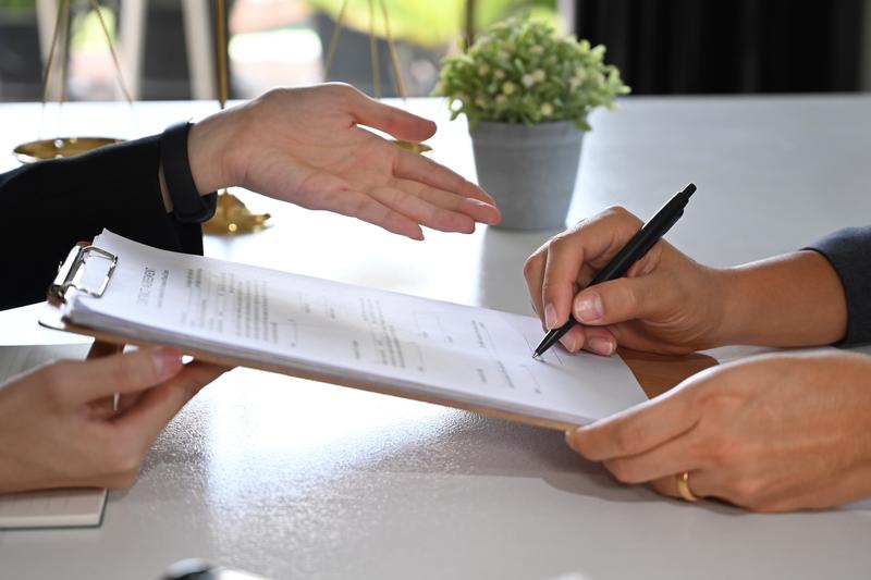 中华人民共和国劳动合同法修订版:全面解读与实务分析 图2